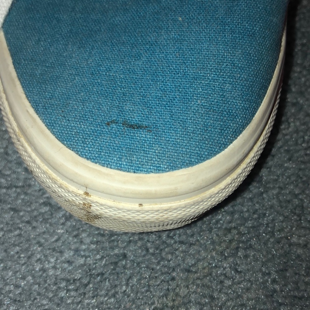 Vans - Picture 4 of 4